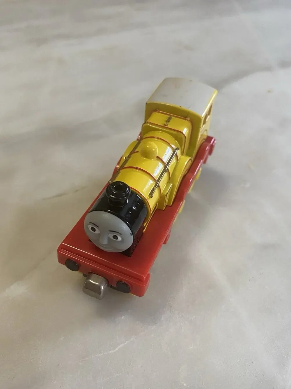 Thomas the Train Molly Tank Engine Diecast Metal Friends Yellow Take Play 2006